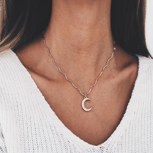 Dainty Moon Crescent Necklace Chain Minimalist Choker Necklaces Jewelry for Women and Girls